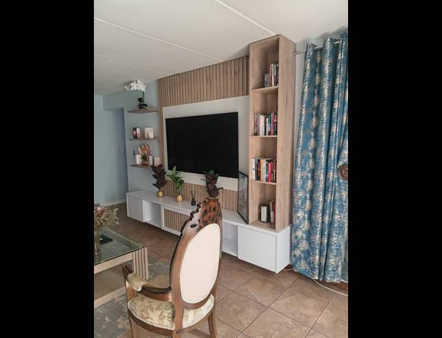 2 BEDROOM TOWNHOUSE FOR SALE IN RISANA